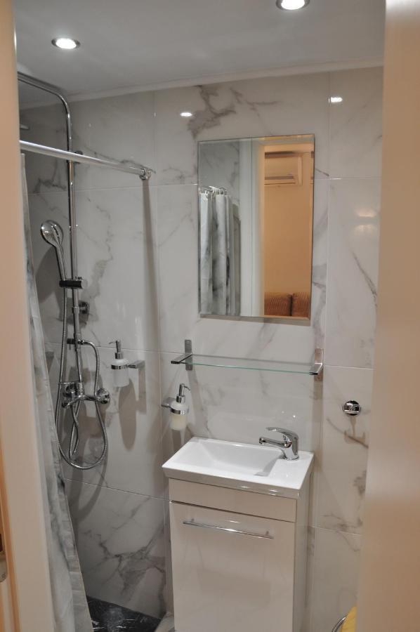 Taratsaki Apartment Athens Luaran gambar